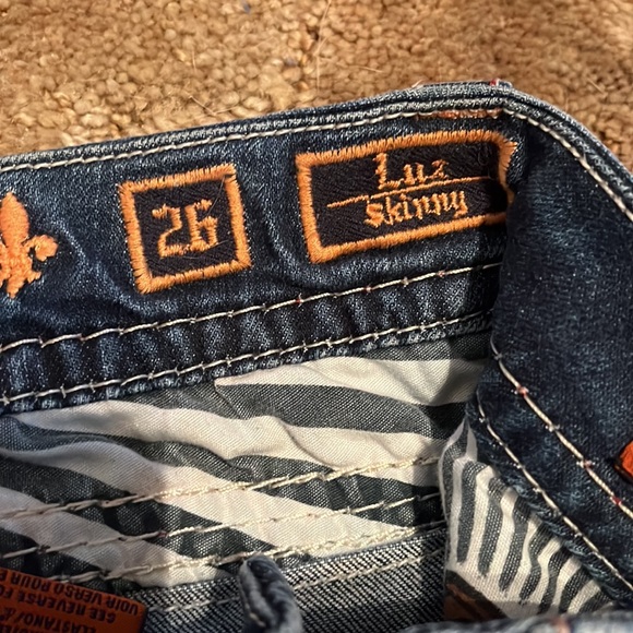 Rock Revival Luz Skinny Jeans - Picture 5 of 5